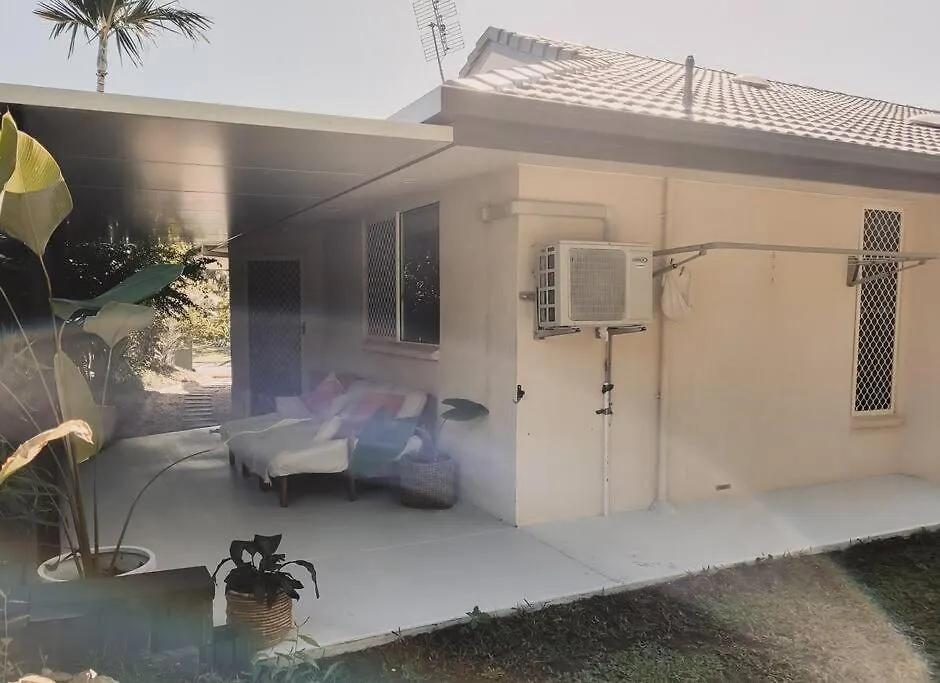 Pandanus Villa - #3 Yeppoon 0*,  Australia